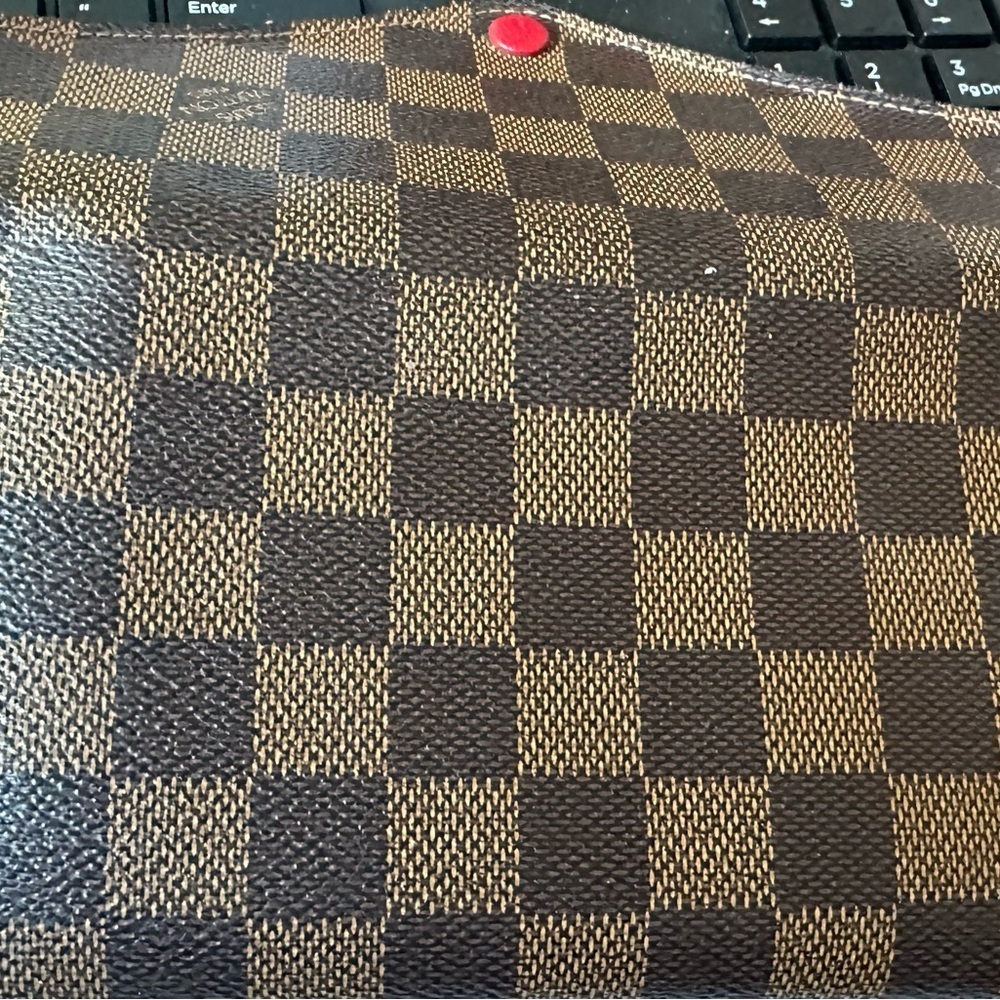 Louis Vuitton Authentic long wallet Josephine - Picture 8 of 14